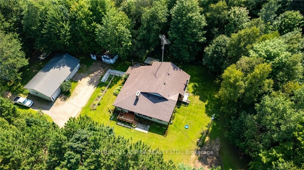 Photo of 86 SACK Road, Petawawa, ON K8H 2W8 (MLS # X13715056)