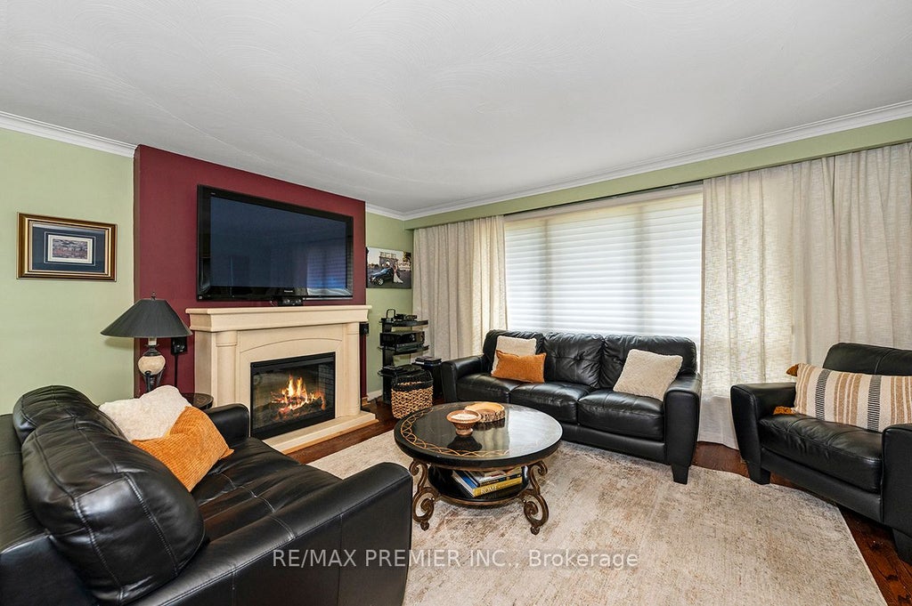Photo of 2894 Weston Road, Toronto, ON M9M 2S5 (MLS # W13730560)