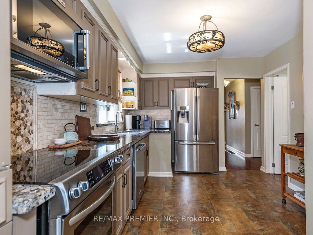 Photo of 2894 Weston Road, Toronto, ON M9M 2S5 (MLS # W13730560)
