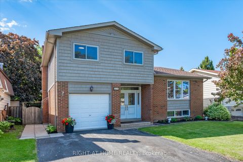 3379 Lansdown Drive Burlington ON L7M 1S5