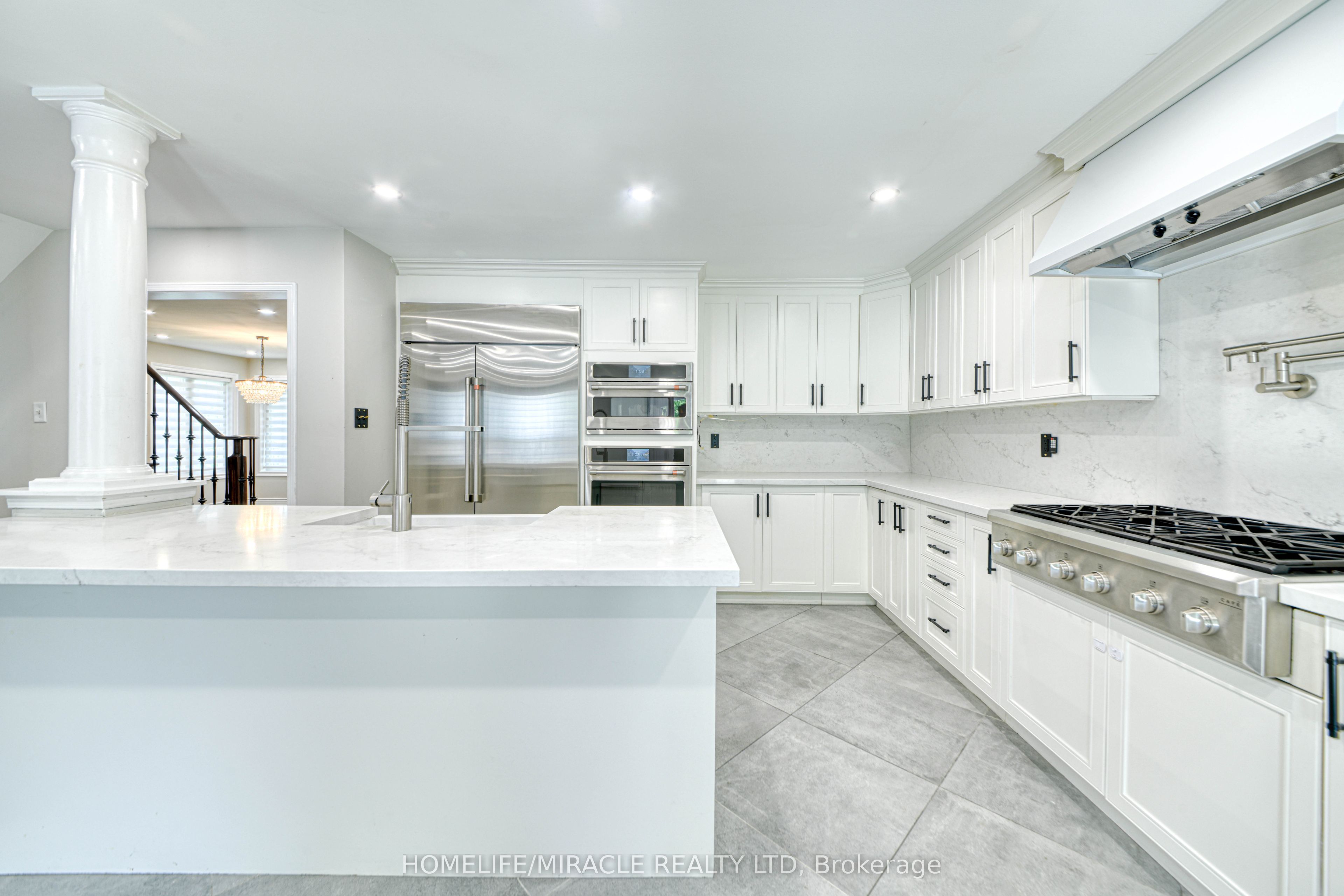 1350 Aldergrove Drive