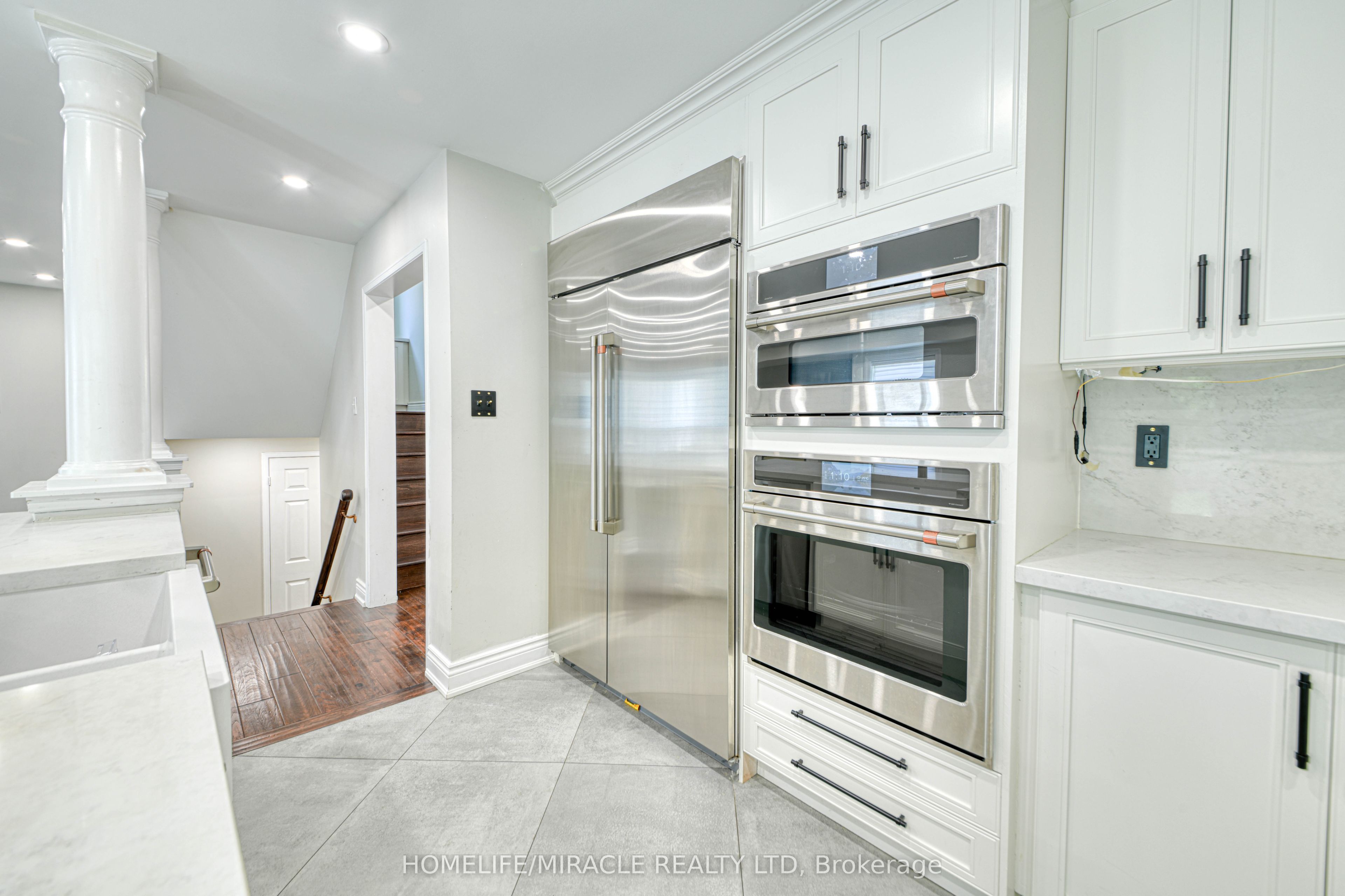 1350 Aldergrove Drive