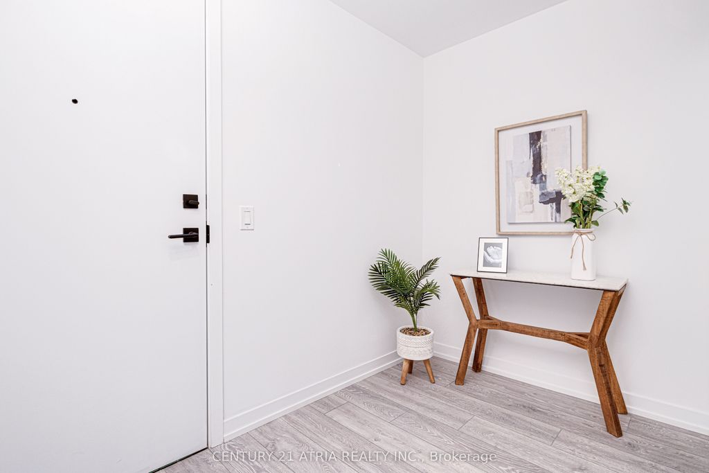 Photo of 55 Mercer Street #308, Toronto, ON M5V 0W4 (MLS # C12451331)