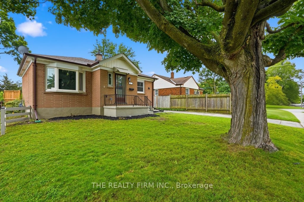 Photo of 85 Stevenson Avenue, London East, ON N5W 1Y6 (MLS # X13564348)