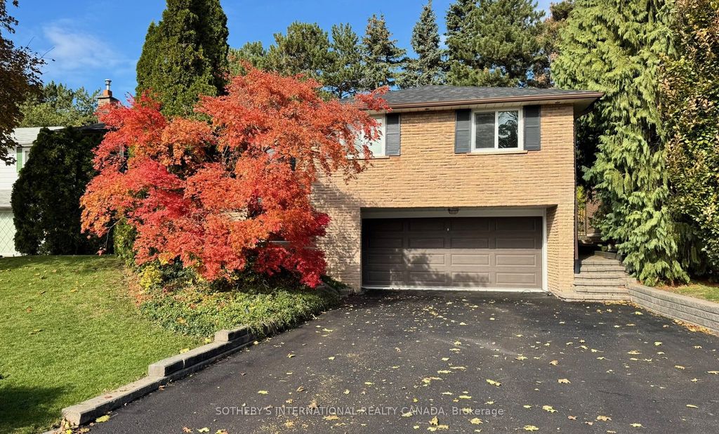 Photo of 36 Shieldmark Crescent, Markham, ON L3T 3T5 (MLS # N12598554)