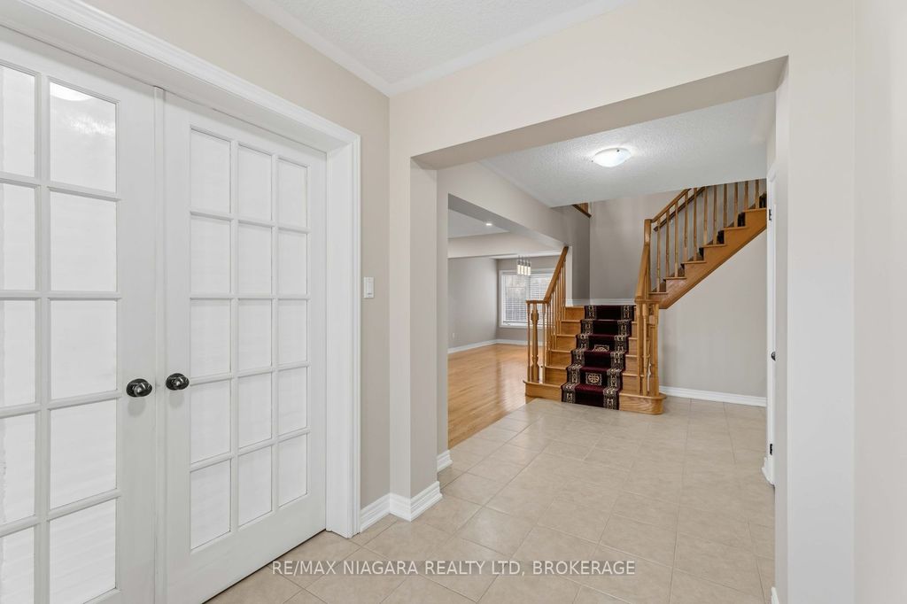 Photo of 6537 St Michael Avenue, Niagara Falls, ON L2H 0C6 (MLS # X13075436)
