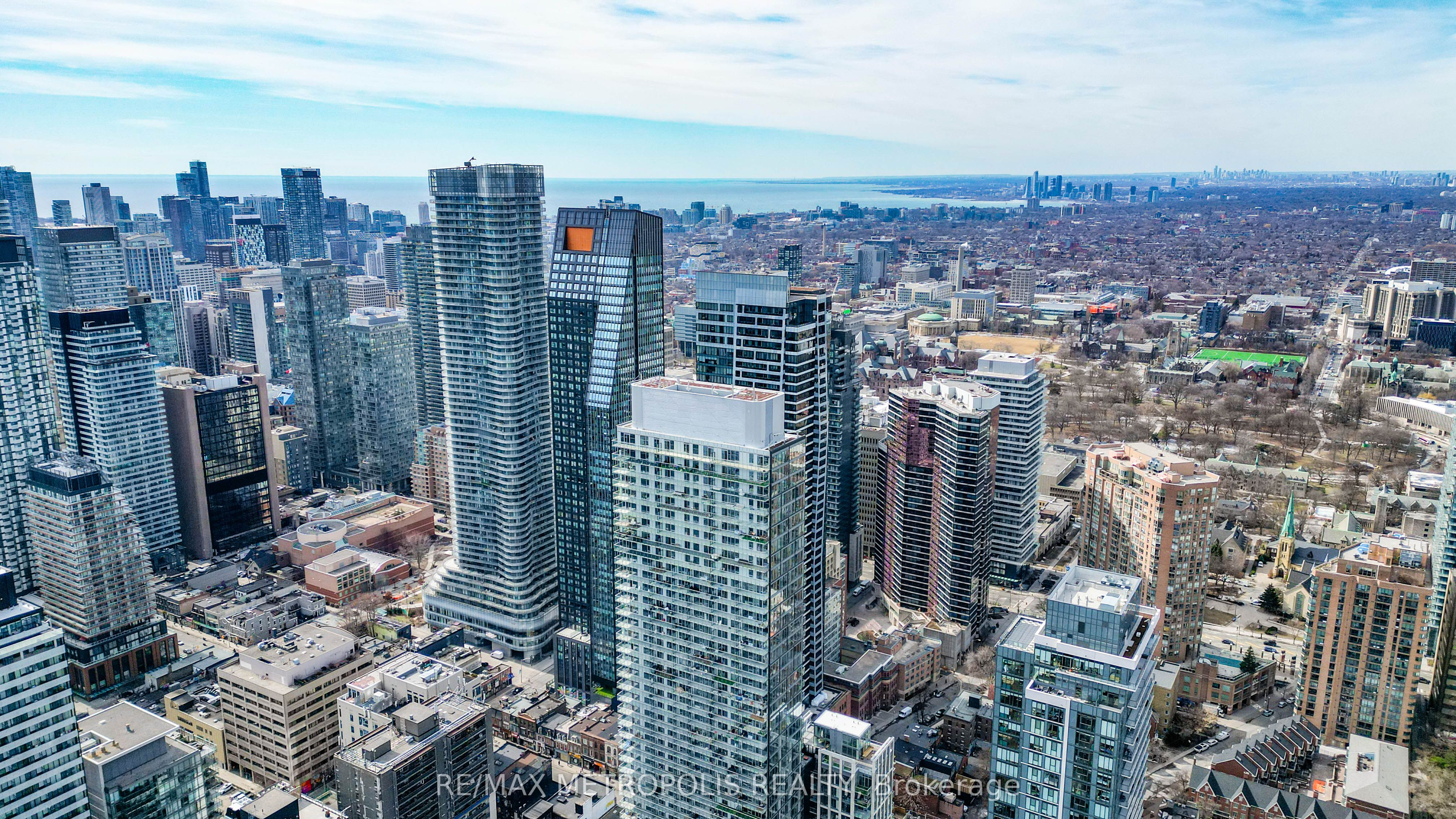 55 Charles Street E 1203