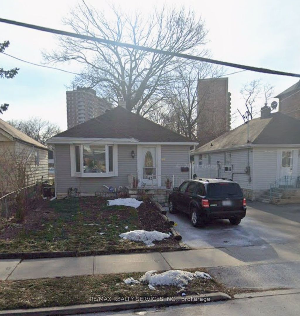 Photo of 43 Harding Avenue, Toronto, ON M6M 3A3 (MLS # W12760656)