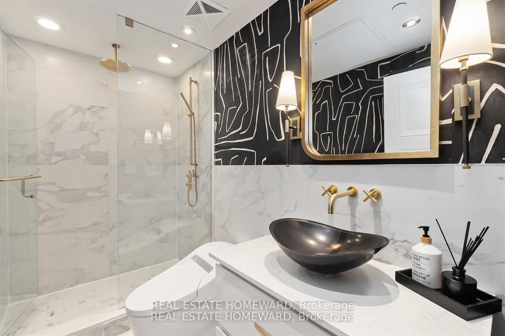 32 Davenport Road 1401