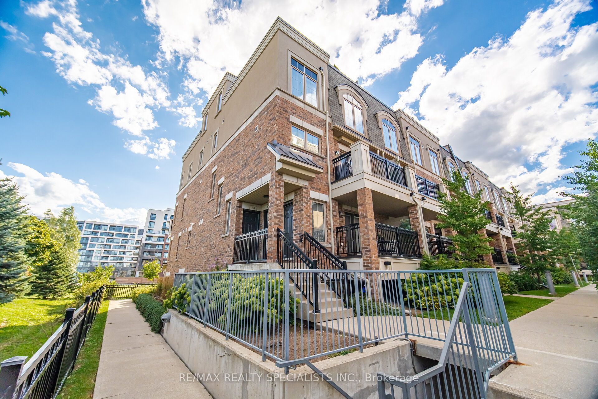 2441 Greenwich Drive 66