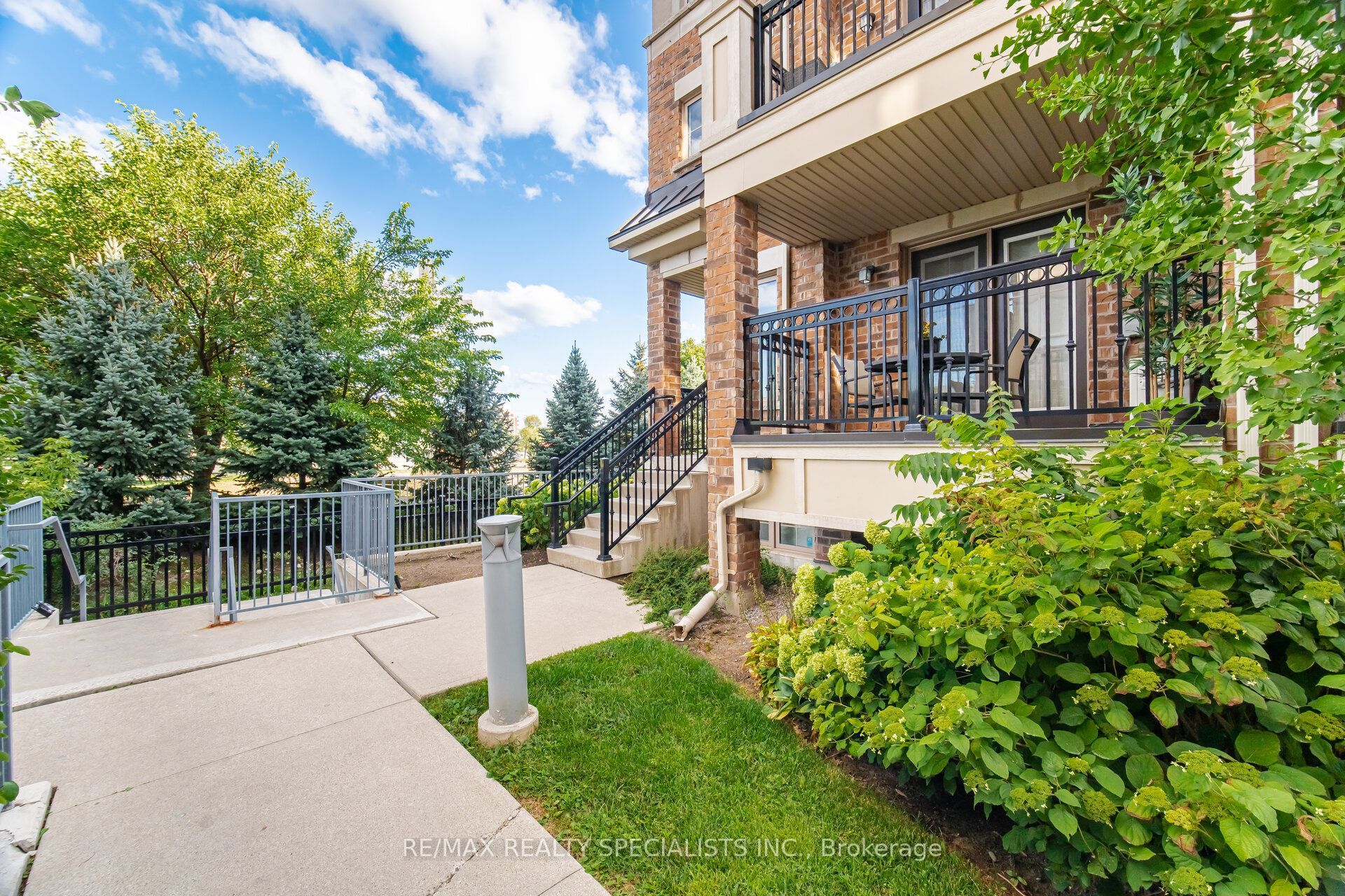 2441 Greenwich Drive 66