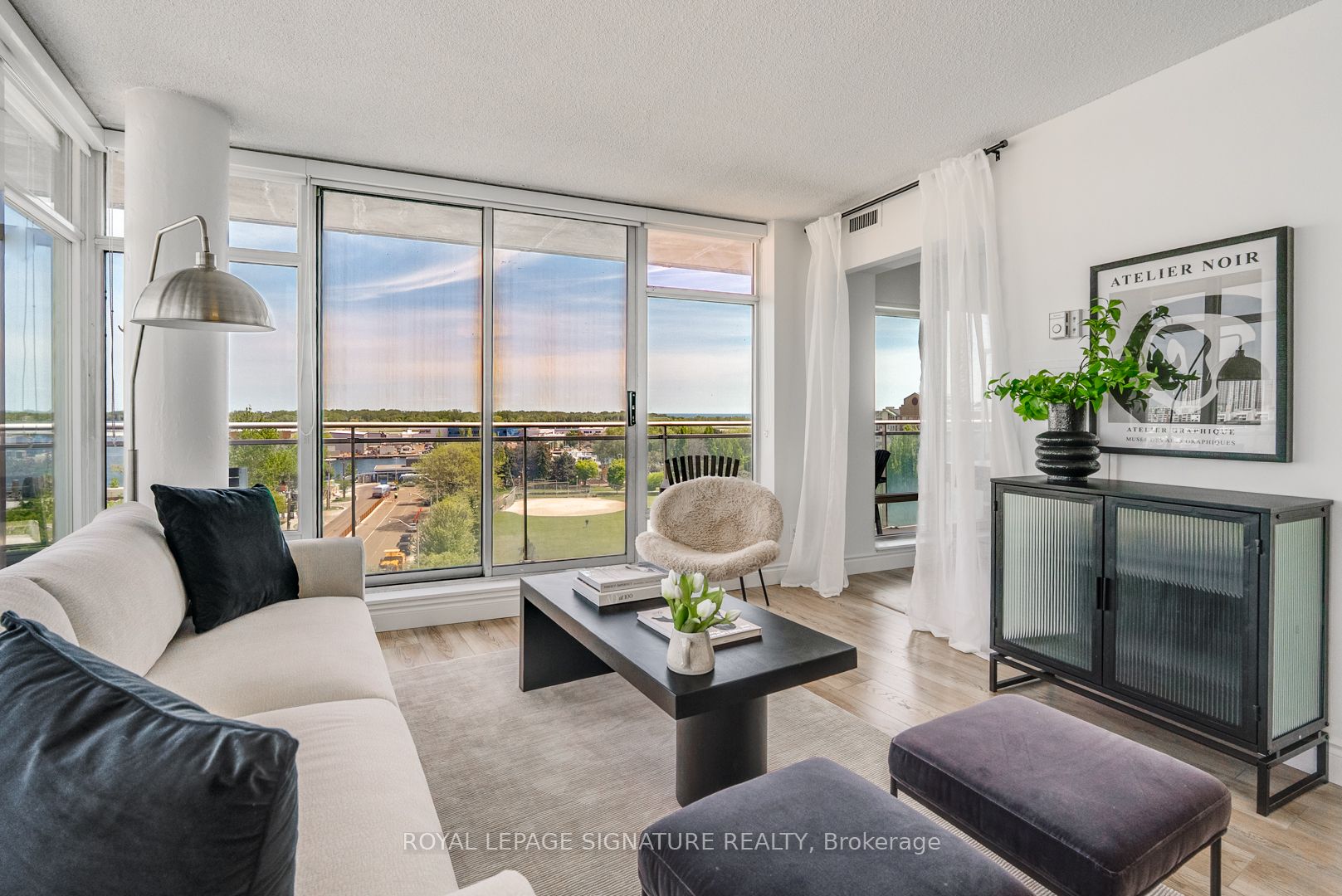 650 Queens Quay W 1007