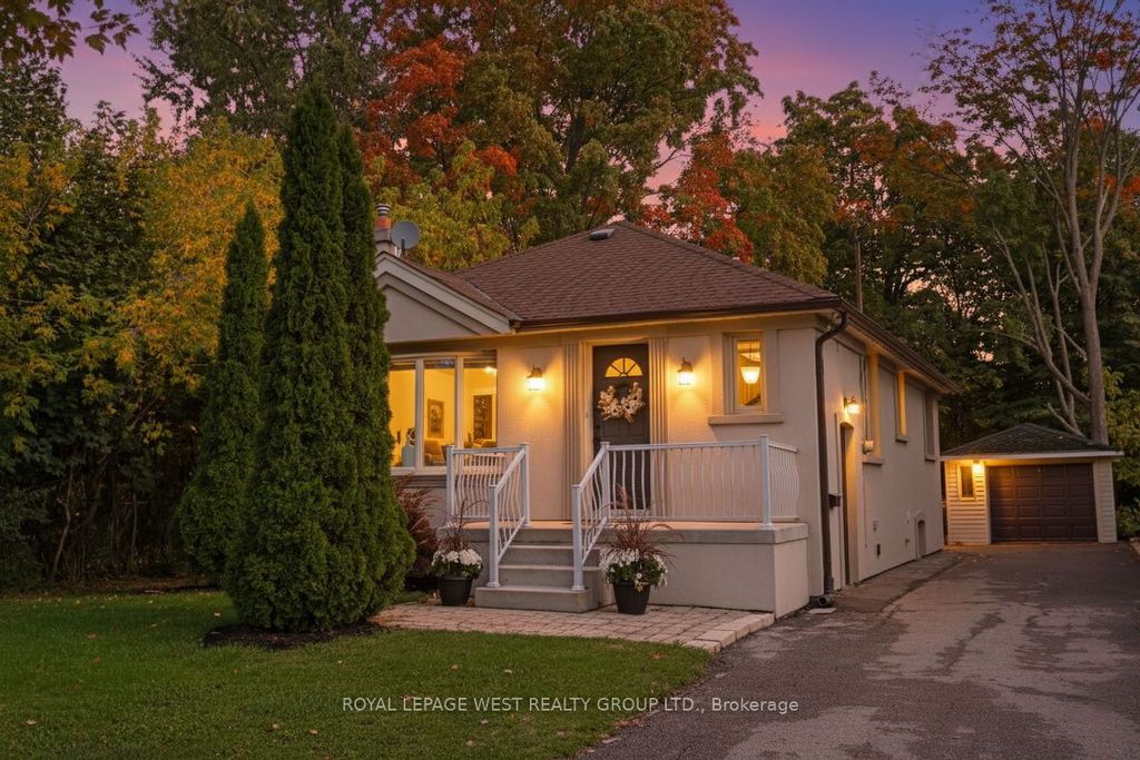 Photo of 44 Westglen Crescent, Toronto, ON M9B 4R1 (MLS # W12471172)