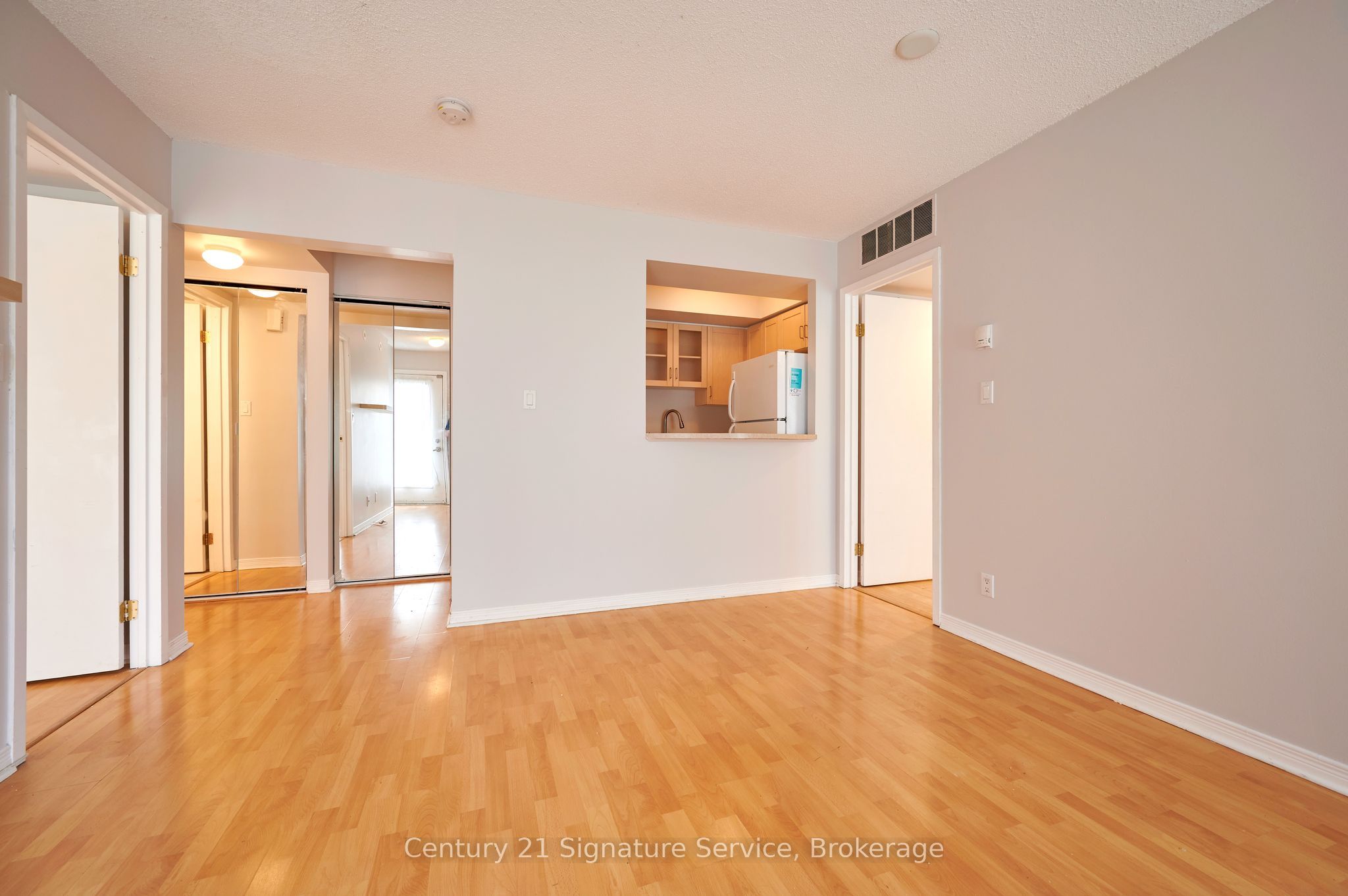 26 Western Battery Road 207