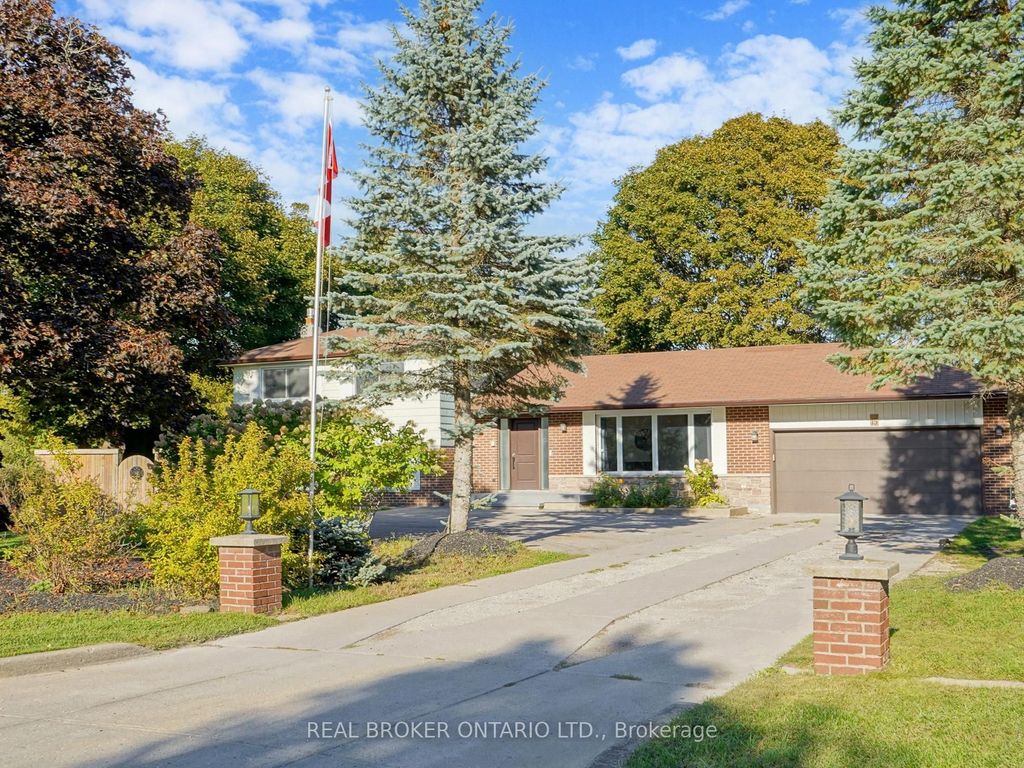 Photo of 15 Jasmine Crescent, Whitchurch-Stouffville, ON L4A 7X4 (MLS # N12788172)