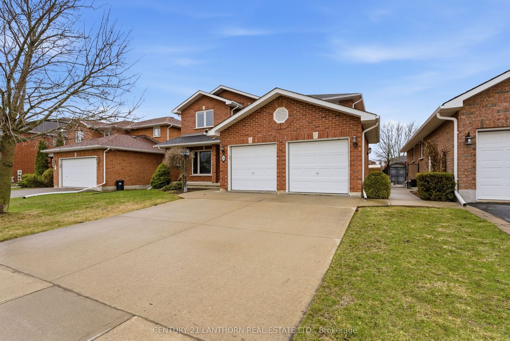 Photo of 26 Linden Lane, Belleville, ON K8N 5Y6 (MLS # X13022926)