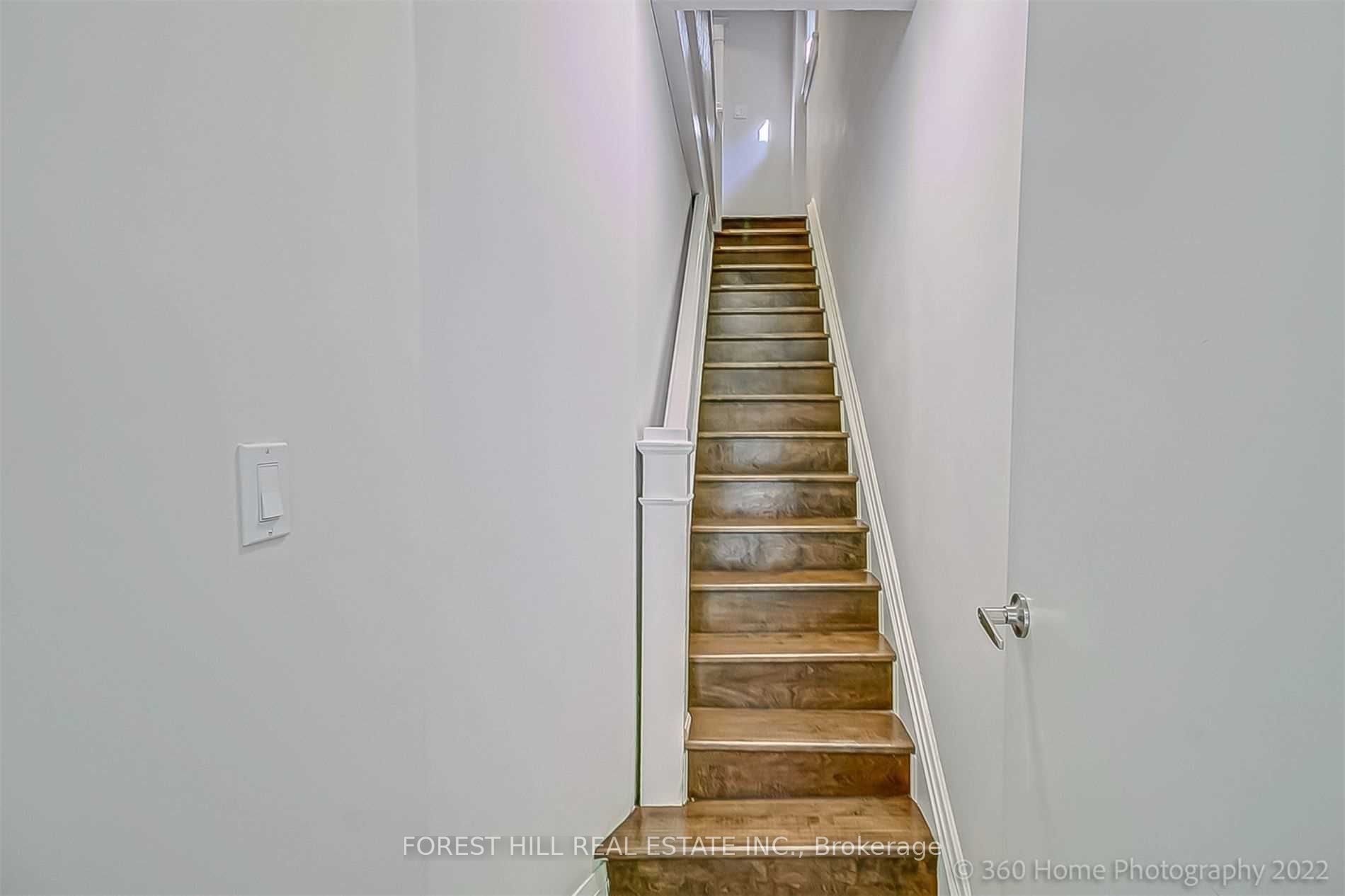 373 Woodbine Avenue