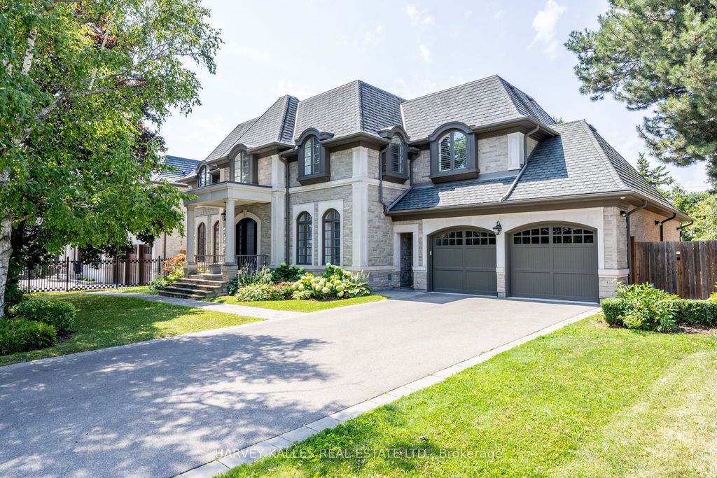 Photo of 14 Sulgrave Crescent, Toronto, ON M2L 1W6 (MLS # C12502132)