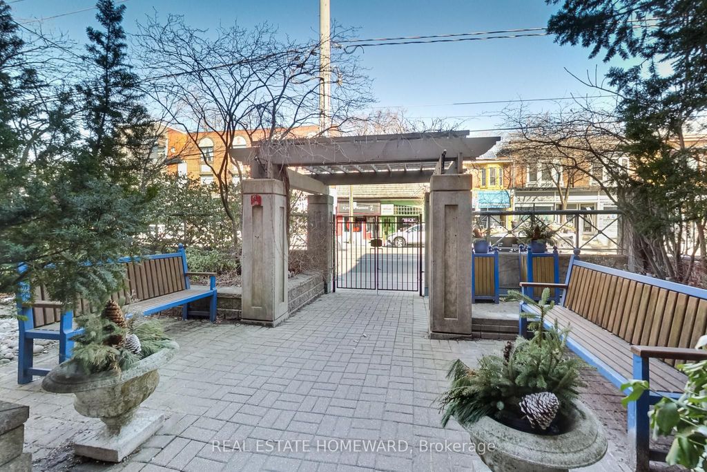 Photo of 2371 Queen Street E #101, Toronto, ON M4E 1H2 (MLS # E13005928)