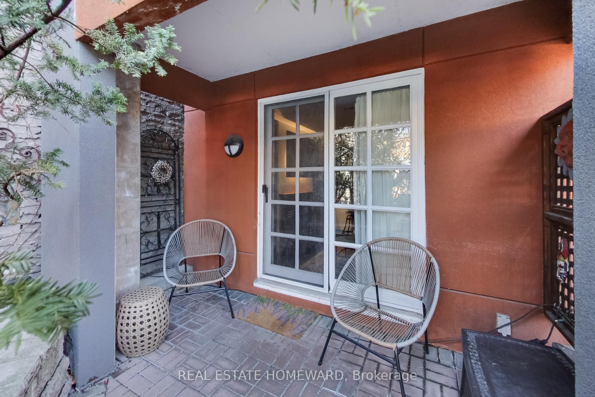 2371 Queen Street E 101