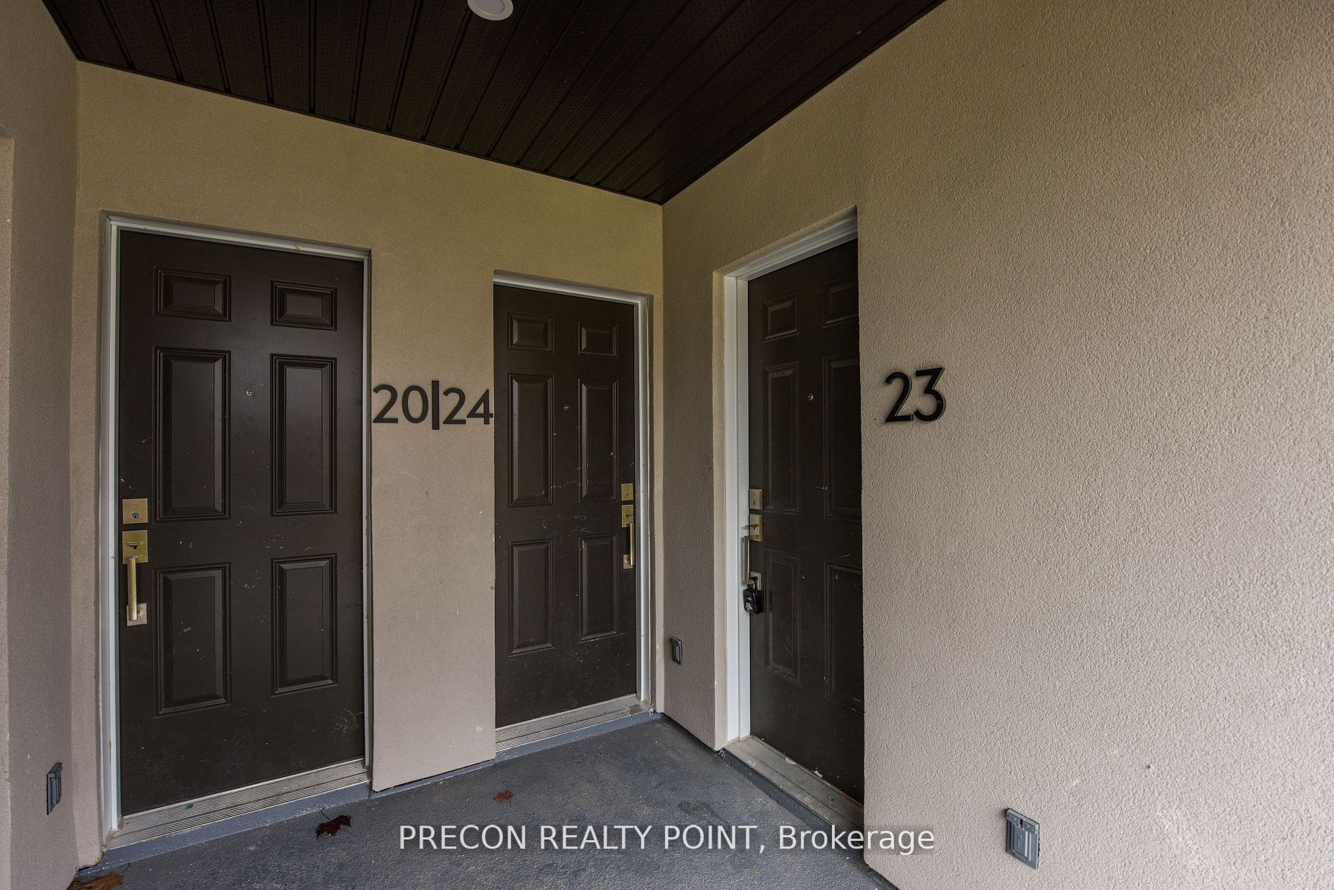 4015 Hickory Drive E 23