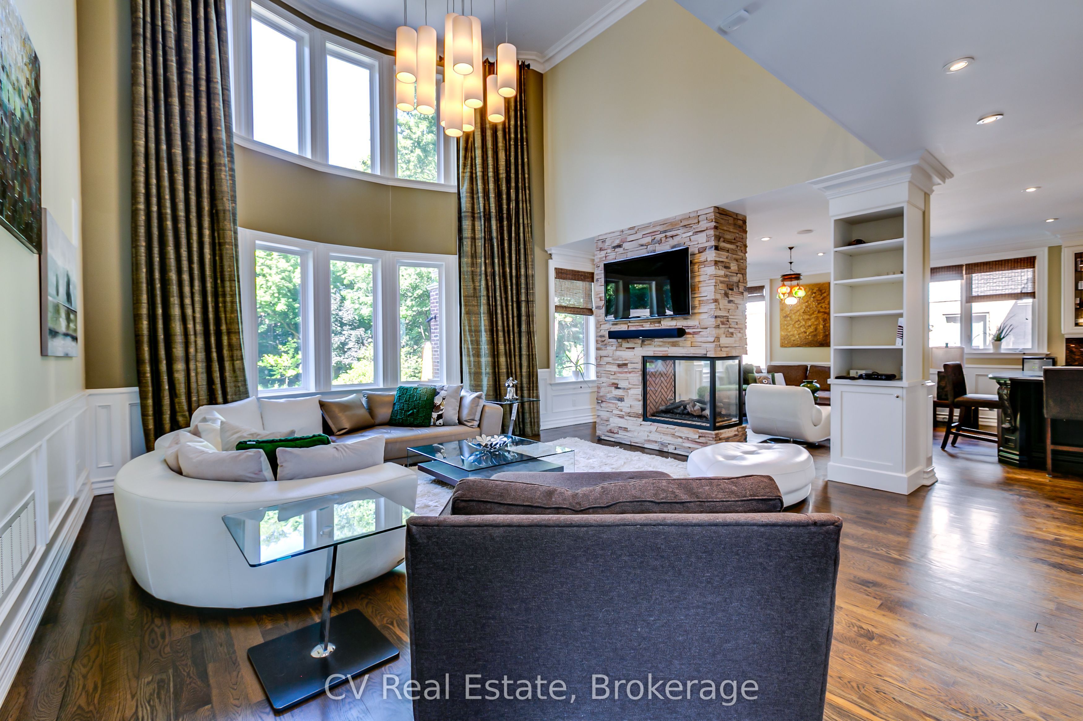 468 Chartwell Road
