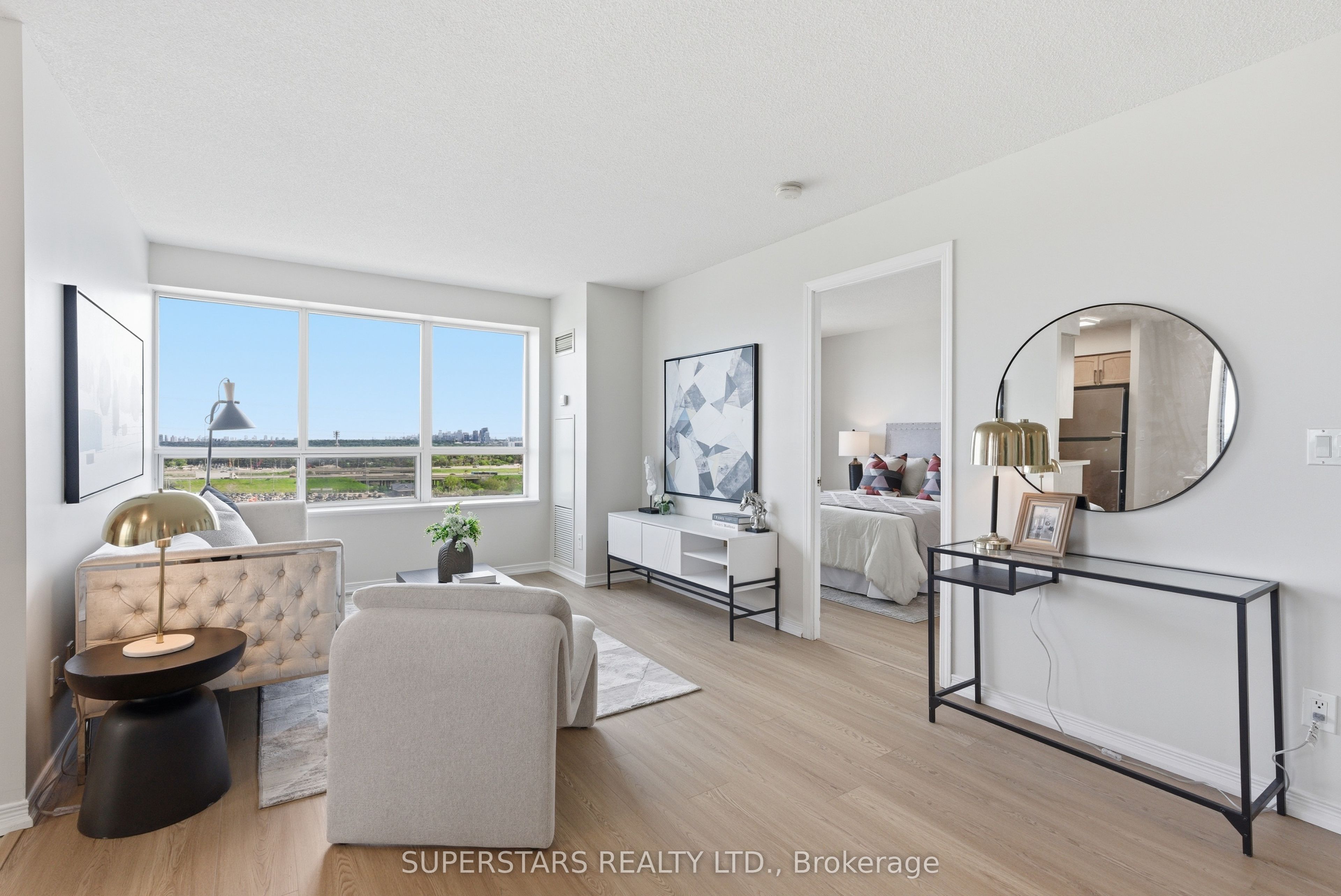 23 Oneida Crescent 1204