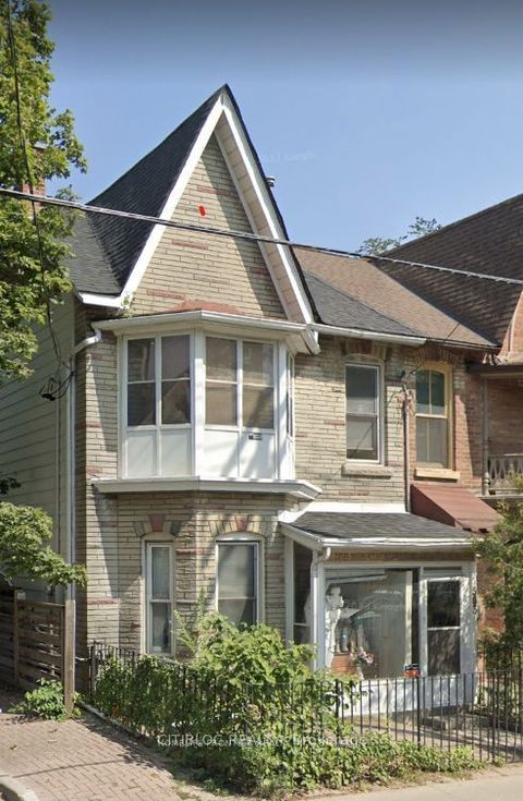 563 Parliament Street Toronto ON M4X 1P7