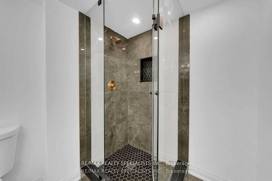 7294 Rosehurst Drive Unit 2