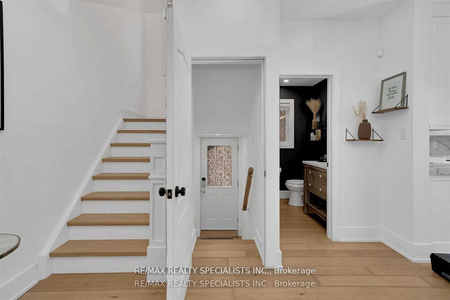 7294 Rosehurst Drive Unit 2