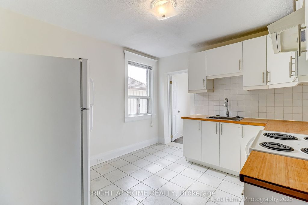 Photo of 1994 Dufferin Street, Toronto, ON M6E 3R2 (MLS # W12449398)