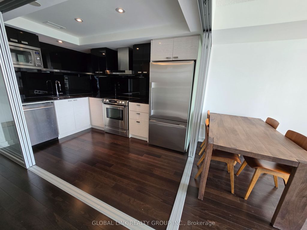 Photo of 121 Mcmahon Drive #915, Toronto, ON M2K 0C1 (MLS # C12603424)