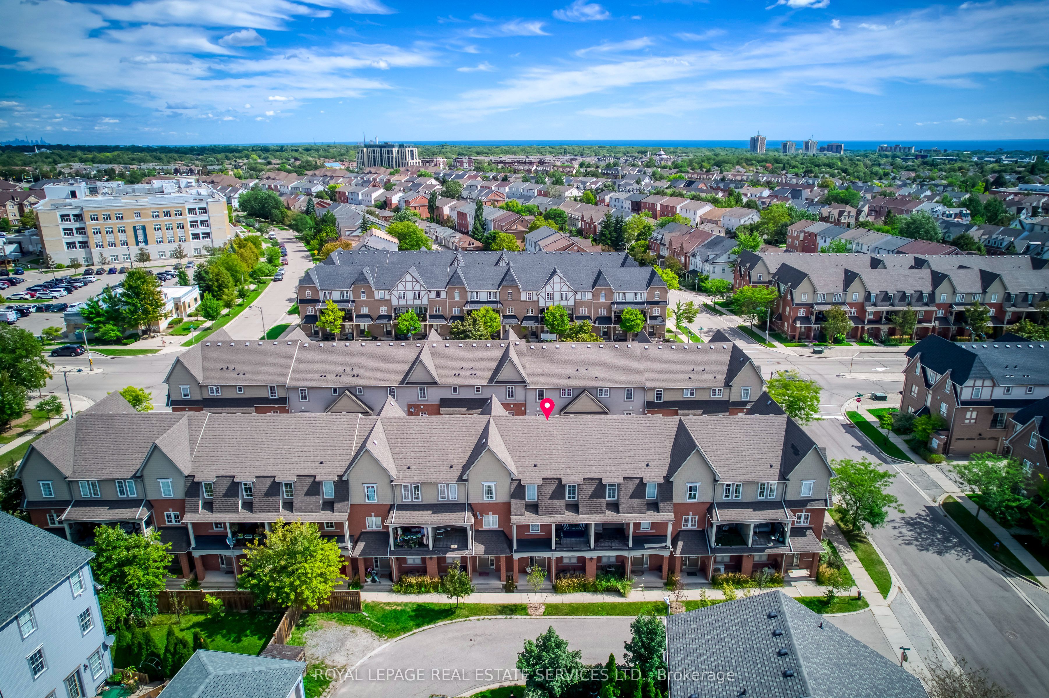 2360 Parkhaven Boulevard 17
