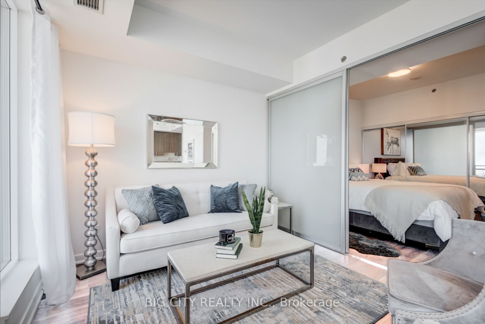 225 Sackville Street 2312