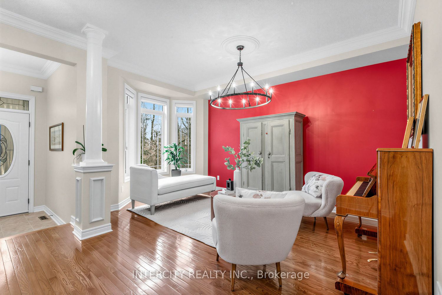 12 Sandbanks Drive