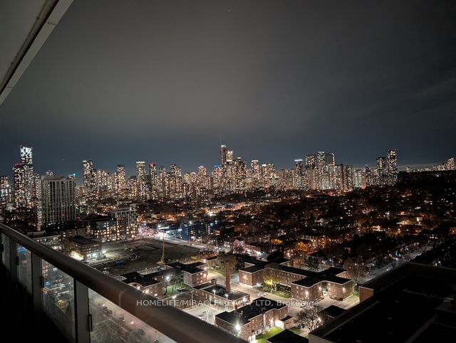 225 Sumach Street 2511