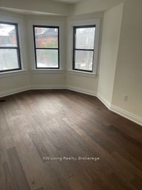 140 Rusholme Street Toronto ON M6H 2Y7