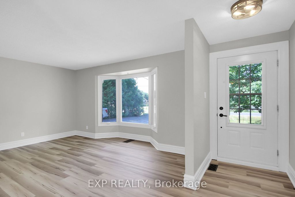Photo of 1083 Eadie Road, Russell, ON K4R 1E5 (MLS # X12457925)