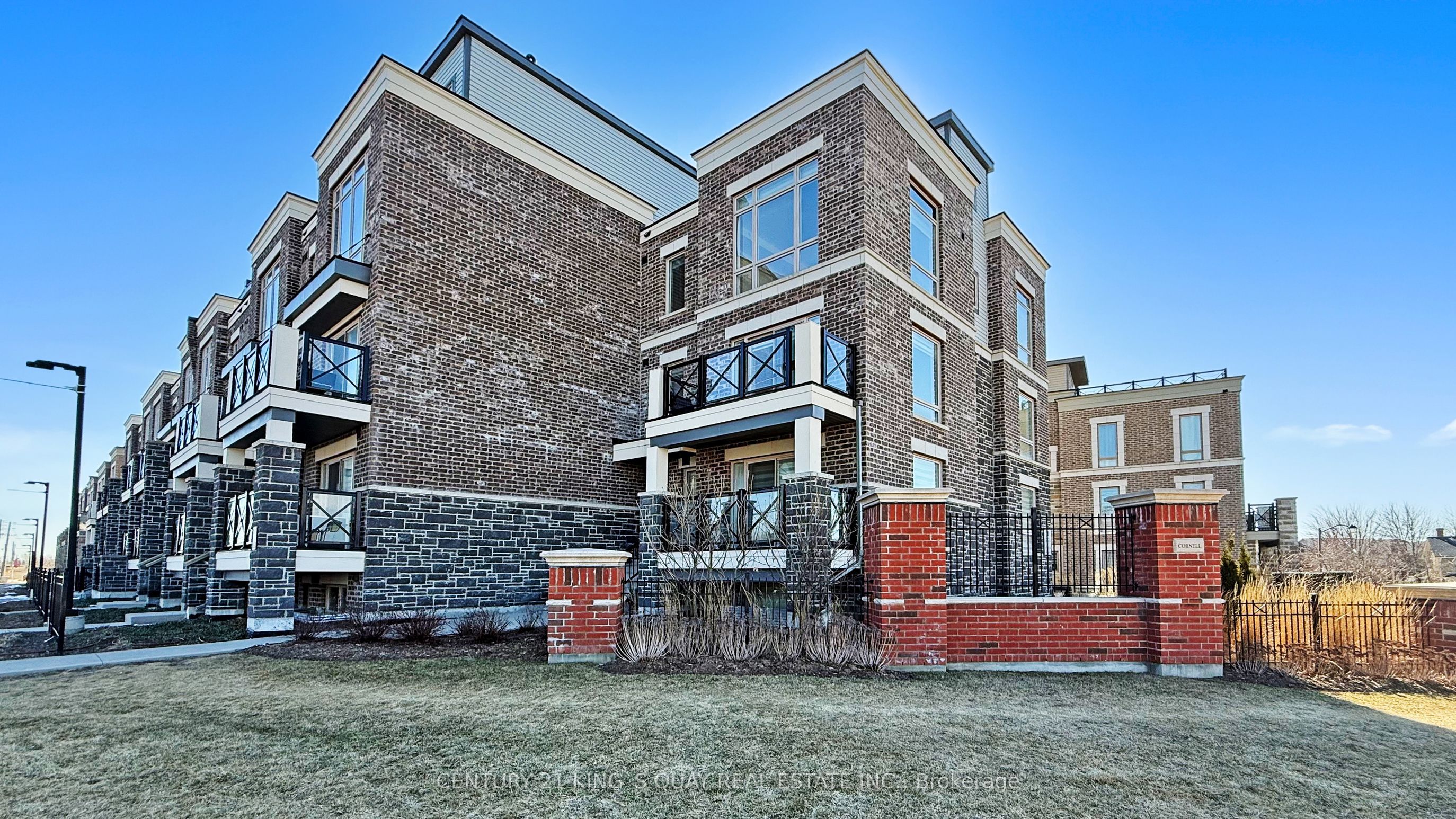 10 Westmeath Lane 2202