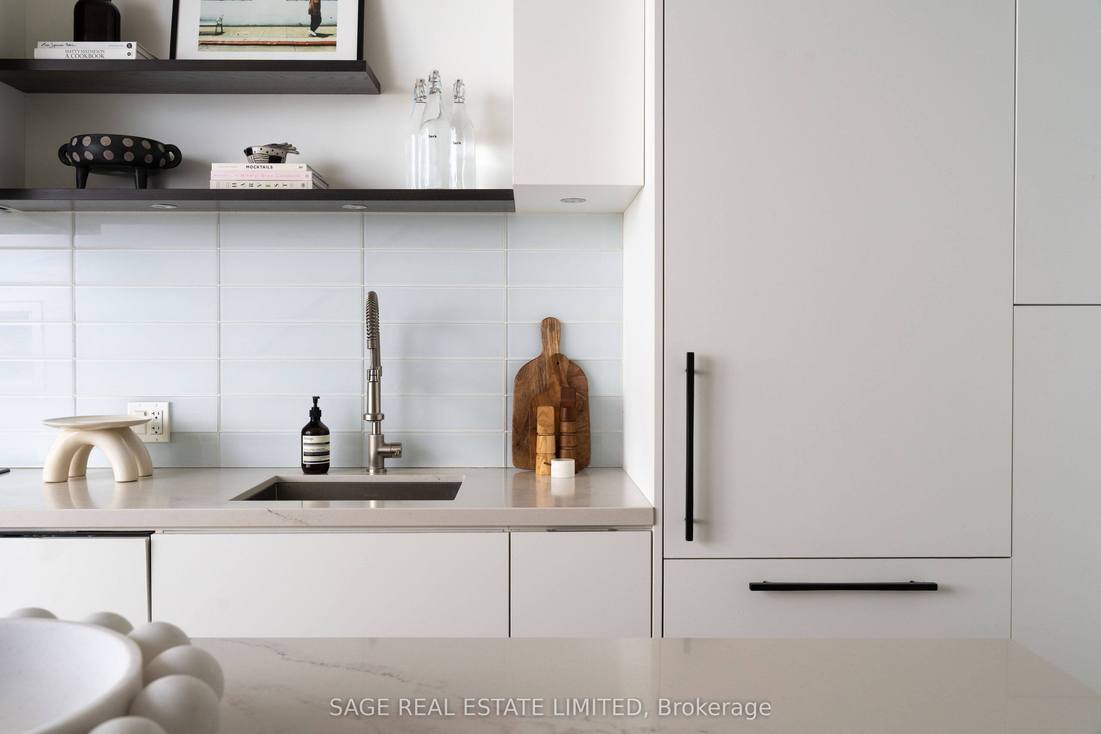 35 Wabash Avenue 321