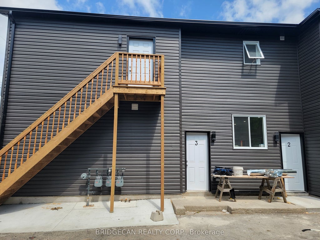 Photo of 103 Peel Street, Brantford, ON N3S 5M3 (MLS # X13815170)