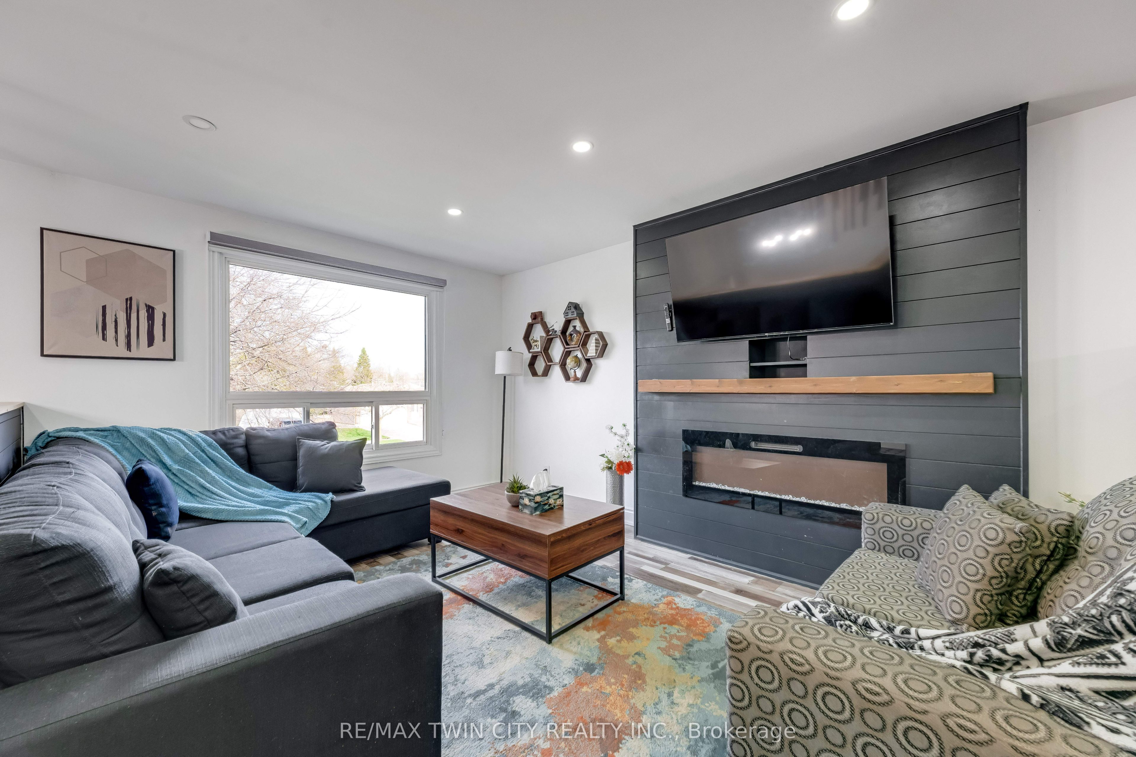 193 Westheights Drive