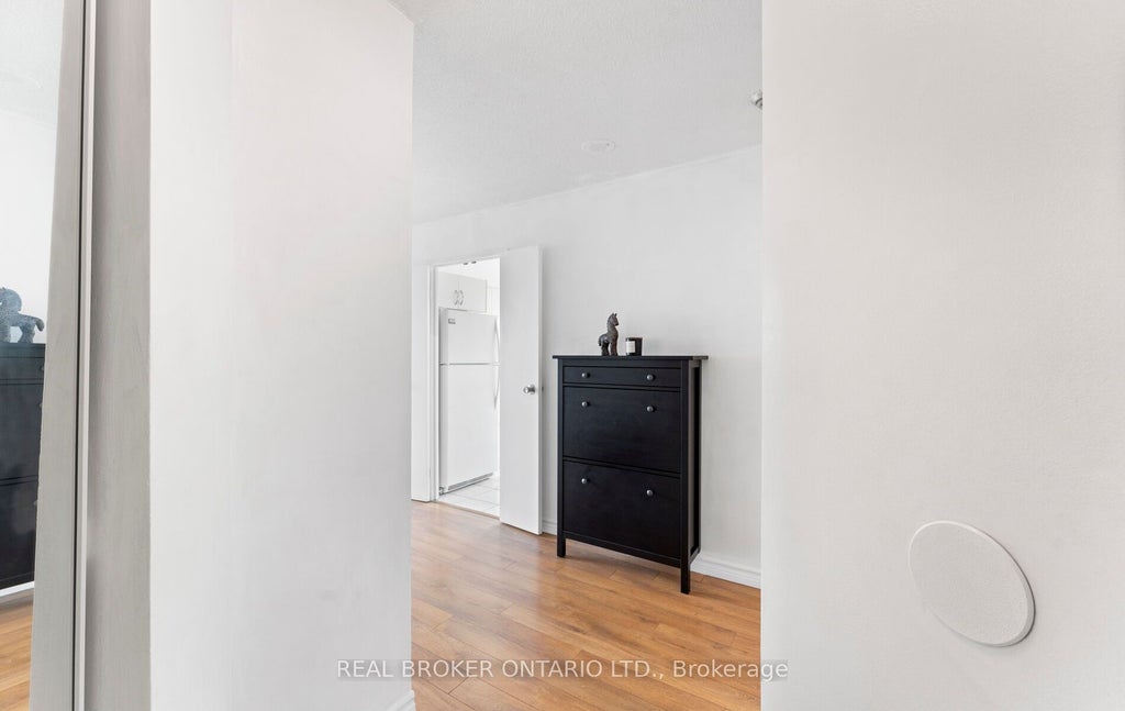Photo of 3077 Weston Road #1809, Toronto, ON M9M 3A1 (MLS # W13797520)