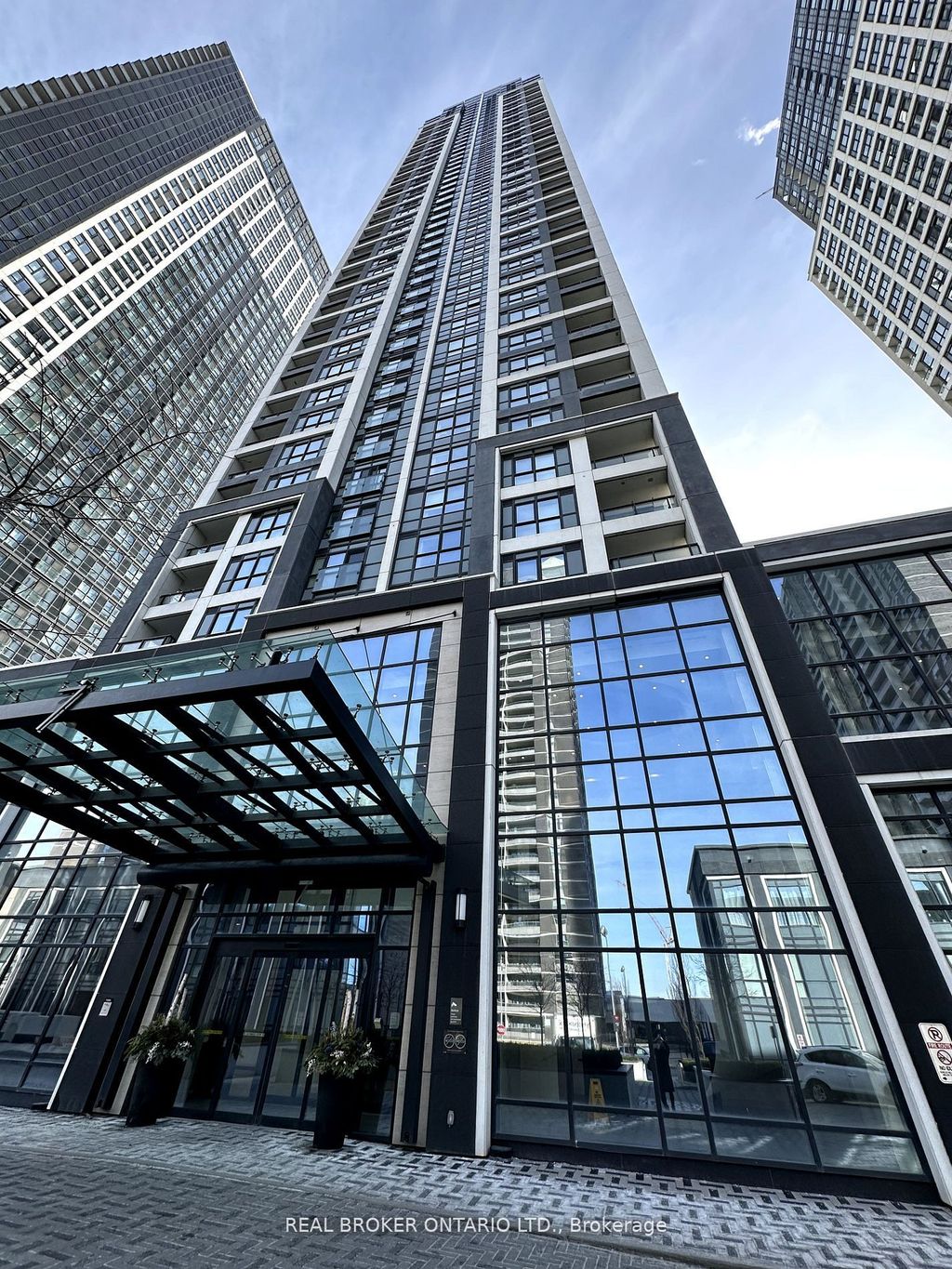 Photo of 7 Mabelle Avenue #2, Toronto, ON M9A 4X7 (MLS # W12670362)