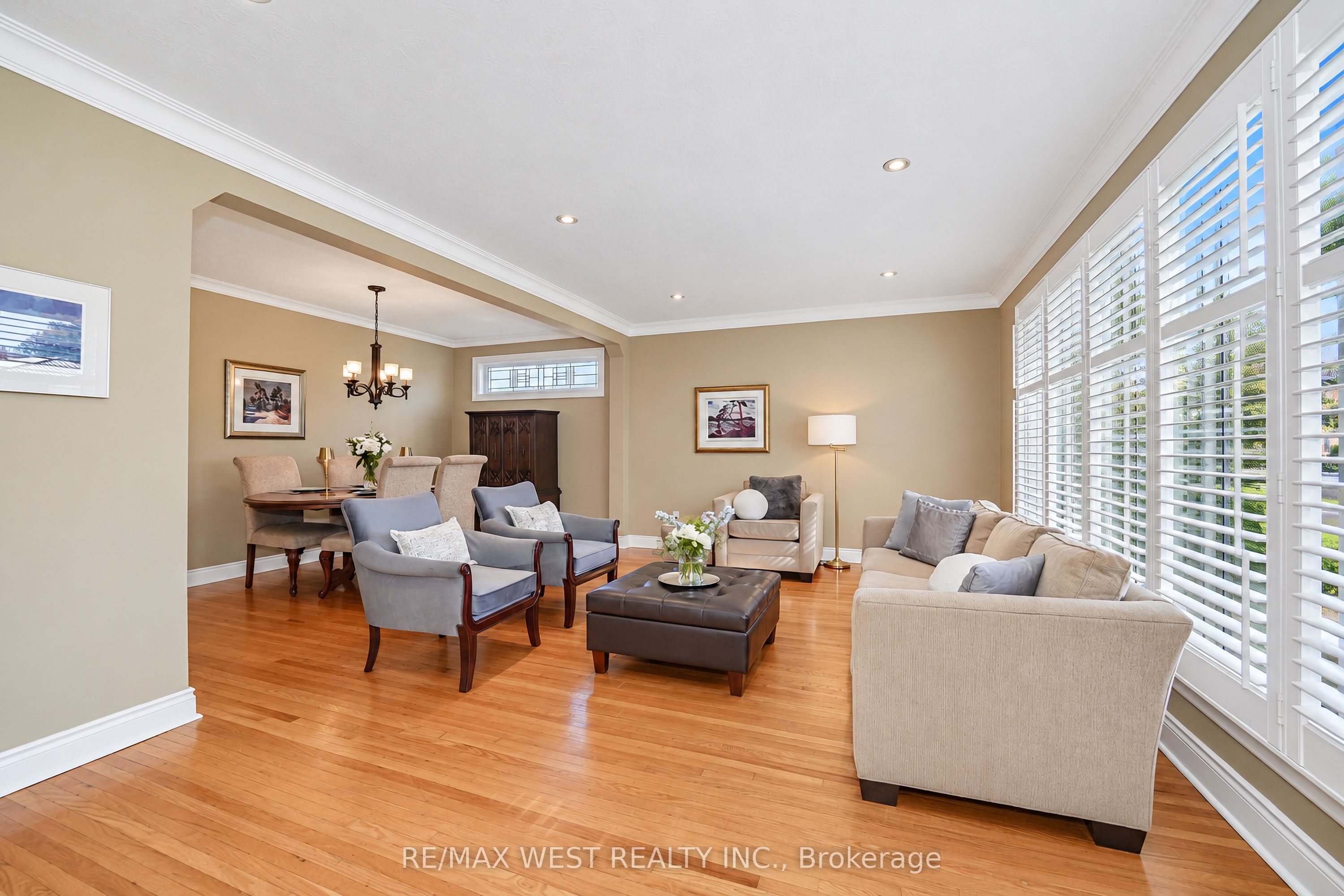 18 Nashland Avenue
