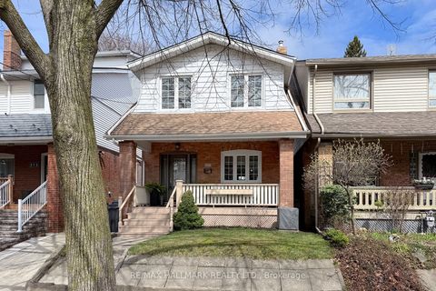 274 Wolverleigh Boulevard Toronto ON M4C 1S4