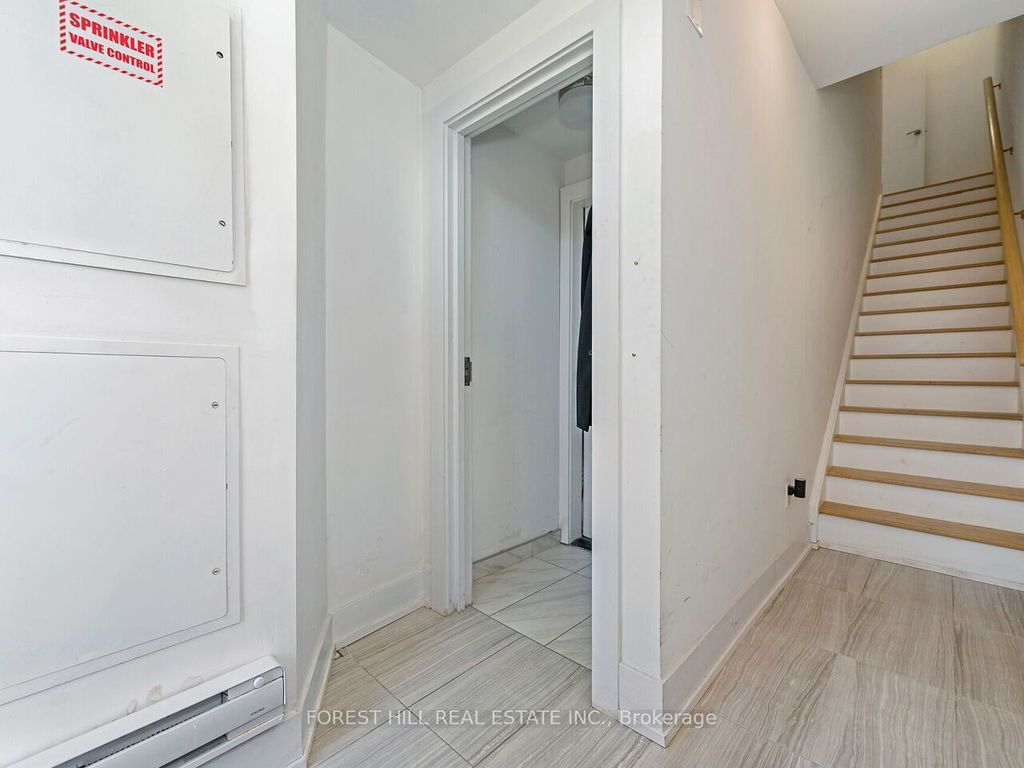 Photo of 1 Hartman Avenue #5, Vaughan, ON L4L 1R6 (MLS # N13052922)