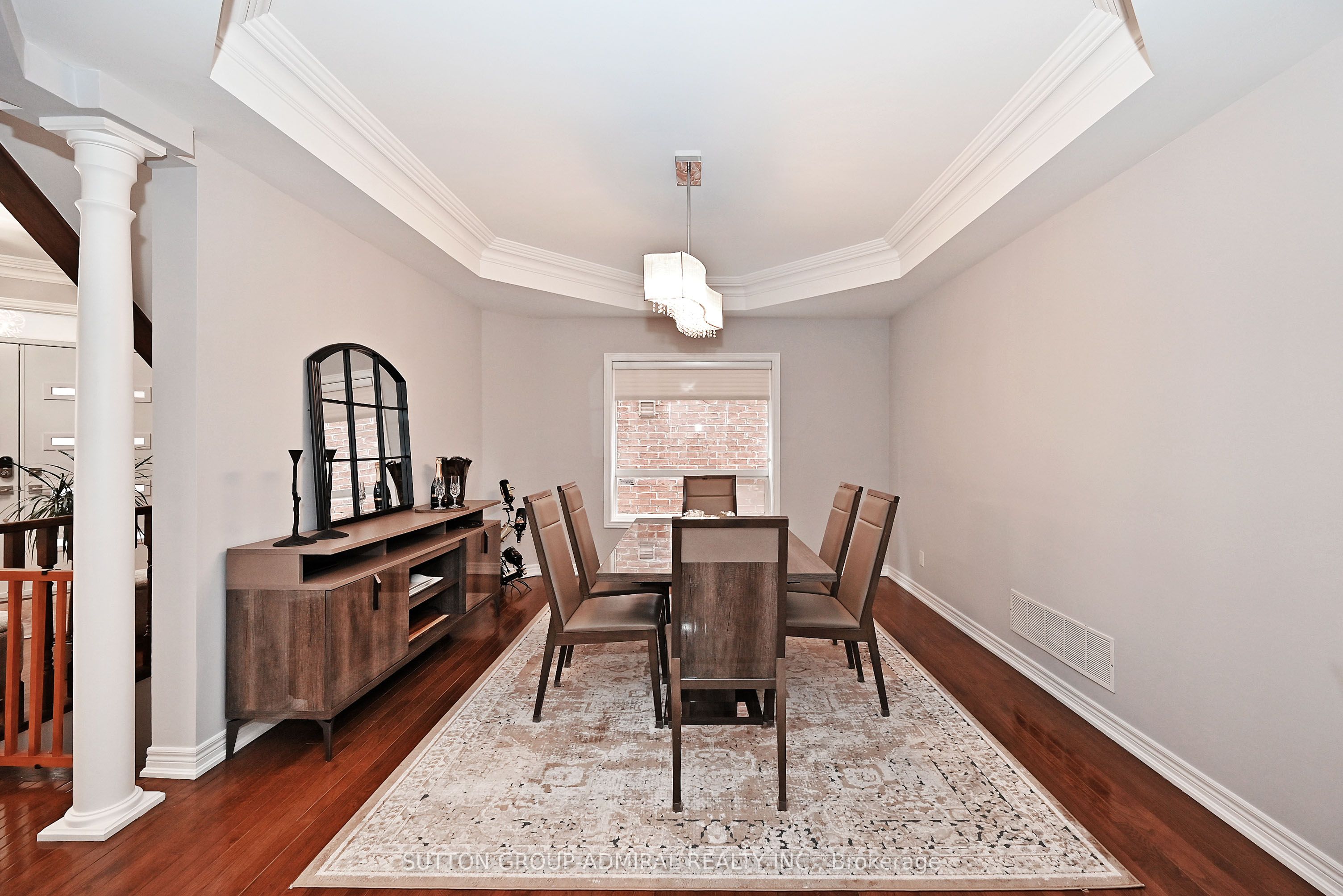 32 Seabreeze Avenue