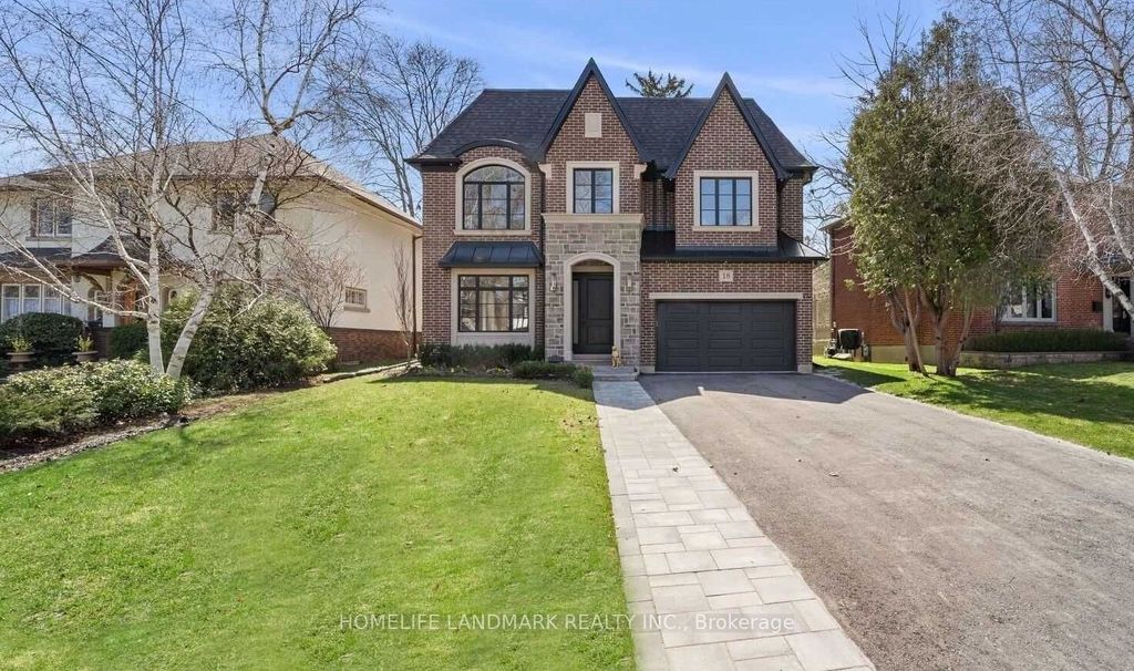 Photo of 18 Burnhamthorpe Park Boulevard, Toronto, ON M9A 1H9 (MLS # W12607286)