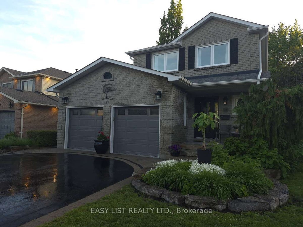 Photo of 51 Lyndale Crescent, Clarington, ON L1E 1W6 (MLS # E13423050)